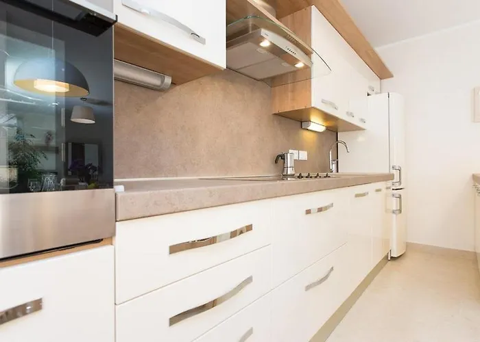 Prestige Apartment *